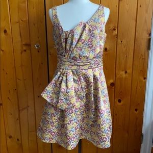 LAST CHANCE Zacposen formal dress with big bow